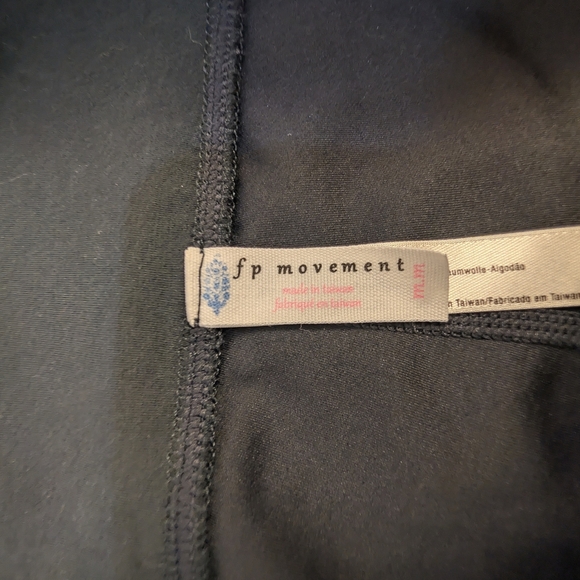 Free People Movement "Turnout Leggings” with Ballet Ties Size Medium - Picture 3 of 8